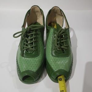 Re-Mix Classic Vintage Footwear Spectators size 6